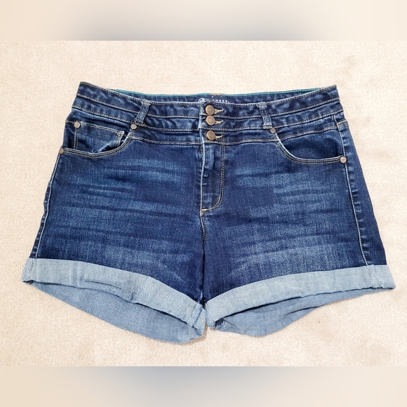 Boom Boom Jeans Pants - Boom Boom Jeans Womens Jr Size 11 Dark Wash Mid Rise Cuffed Denim Short